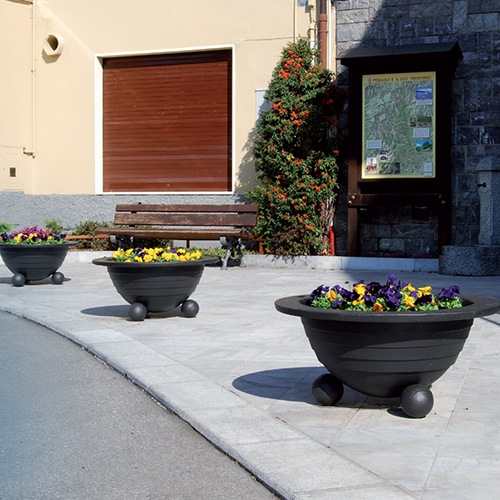 Arredo urbano - fioriere